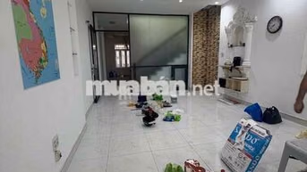 🍀Cho thuê nhà MT đường 28A . khu Tên Lửa.