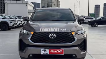 Toyota Innova Cross 2.0V 2025 Đồng 29.600 km