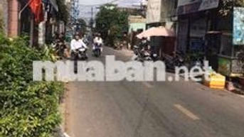 cho thuê mặt bằng 40m2 mặt tiền hẻm 300 Nguyễn Văn Linh xe tải đến nơi
