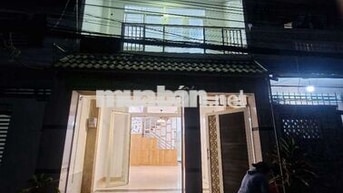 Nhà 2 MT cửa trước sau đường hoàng hoa thám cách biển 2km sỗ hồng sẵn