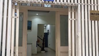 CC cho thuê nhà 61m2x4 tầng ngõ rộng đường HuỳnhThúc Kháng_Kéo dài_HN.