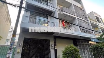Nhà khu tên lửa sát aeon mall có nội thất 4x17m 3.5 tấm đối diện cv 20