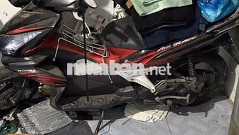 Honda Air Blade Thể thao Đỏ đen
