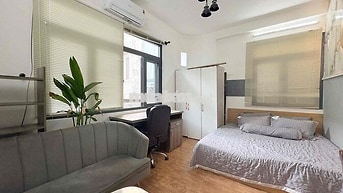 Cho thuê căn 1pn tách bếp cửa sổ trời full nt ở Lê Hồng Phong quận 10