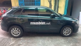 Audi Q3 2012 Xanh Đức 4-5 chỗ