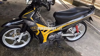 Yamaha Sirius RC 2011 Đen Vàng