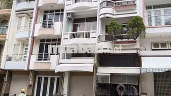 Cho thuê nhà Mặt tiền gần Cầu Vượt Cây Gõ, Q11- 3,5x10m- 5 tấm- 3p 4w
