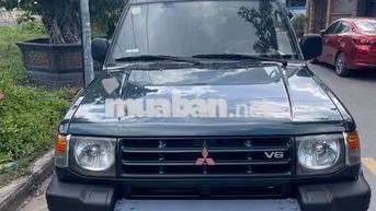 Mitsubishi Pajero v33 2003 Xanh vỏ dưa 7 chỗ