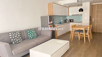 Cần bán căn chung cư Fhome 2pn giá TỐT ngay trung tâm thành phố