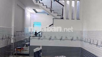 cho thuê nhà đường liên ấp 234 vla lầu suốt 3p ngủ sạch sẽ ở ngay