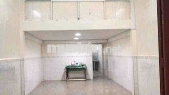 cho thuê nhà hẻm hồng lạc p10 tân bình. DT: 5m x 14m lững lầu 12tr