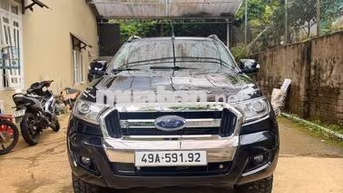 Ford Ranger 2017 2 cầu số sàn Đen