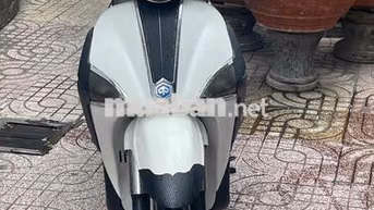 Bán Liberty 125 3vie 2013 Trắng,Bstp xe đẹp Gtdd