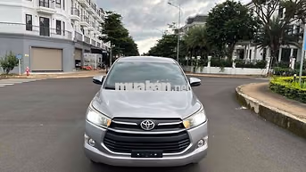 Toyota Innova 2018 7 chỗ Bạc
