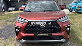 Toyota Veloz Cross 7 chỗ Tự động Đỏ