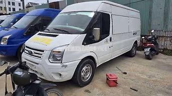 Ford Transit Van 2013 Trắng