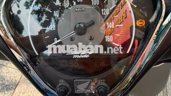 Honda SH Mode 124.8 cm3 Bạc, Đen