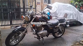 Suzuki GZ125 HS Cổ điển Đen