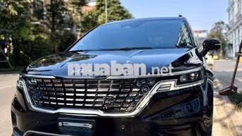 Kia Carnival Signature 2.2D 2023 Đen 35.000 Km