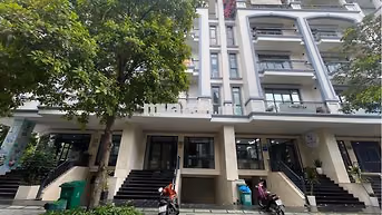 Cho thuê văn phòng 133m² full nội thất – chỉ 15,5tr | vạn phúc city