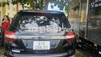 Ford Everest 2023 1 cầu Đen 92.000km