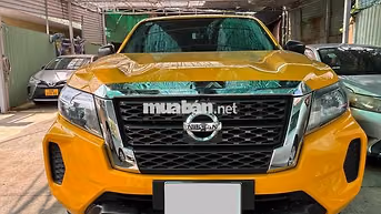 Nissan Navara EL 2022 Tự động Vàng