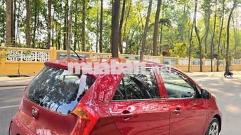 Kia Morning 2018 Số sàn màu Đỏ