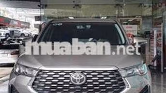 Toyota Innova Cross 2024 Đồng Ánh Kim