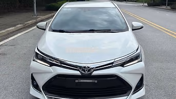 Toyota Corolla Altis 1.8G AT 2021 Trắng 60000 km