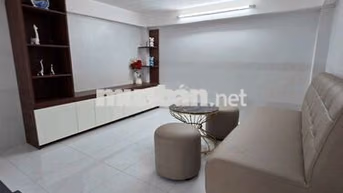 Nhà nhỏ xinh 3 tầng gồm 3 phòng ngủ đường lê văn lương.