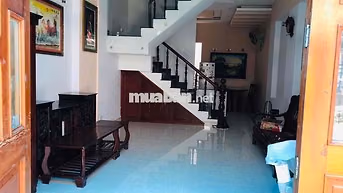 NHÀ FULL NỘI THẤT 2PN NGAY CHỢ CẦU ĐỒNG HẺM XE HƠI