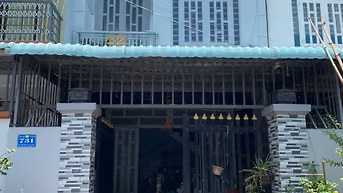 Cần bán căn nhà 1 trệt 1 lầu ở Long Trạch Gần KCN Cầu Tràm