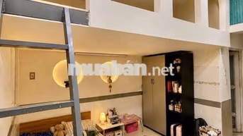 DO ĐẦU THÁNG 9 MÌNH VỀ QUÊ NÊN MÌNH CẦN PASS PHÒNG Ạ