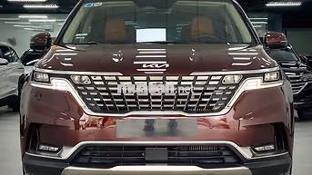 Kia Carnival 2.2D 2023 Đỏ mận 50000 km