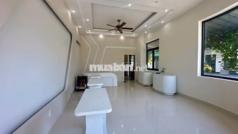 NHÀ 3 TẦNG MẶT TIỀN TRẦN ĐĂNG- MỚI- CÓ SẴN ĐIỀU HÒA