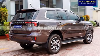 Ford Everest 4x2 2024 Nâu 8.876 km