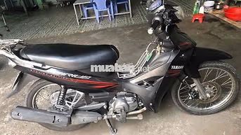 Yamaha Sirius Đen