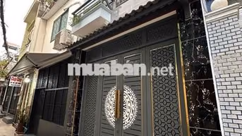 Cho thuê nhà để ở gia đình có 4 phòng ngủ 4 nhà vệ sinh