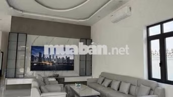 Cho thuê Villa - Nội thất đầy đủ - Ngay Vinhomes Saigon Park