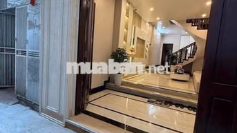 Gần phố Tân mai 38m2 x4T giá nhỉnh 7 tỷ sổ CC ngõ thông tứ tung 2 thoá