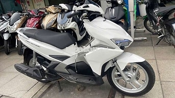 Honda Air Blade 2017 Smartkey Trắng Đã sử dụng
