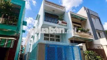Cho thuê nhà hxh góc Nguyễn kiệm 5x15m 2 lầu 4pn giá 22 triệu TL 