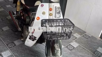 Honda Super Cub Xanh rêu, trắng Cổ điển