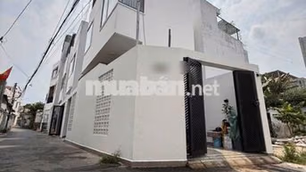 NHÀ 1 TRỆT 2 LẦU 3PN - FULL NỘI THẤT - NGAY TRUNG TÂM QUẬN THỦ ĐỨC