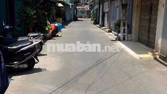 bình phú 1 đường xe hơi ngang 4m dài 13m 1 trệt 1 lầu 3pn
