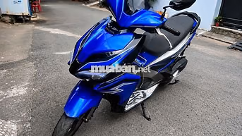 Honda Air Blade 125 Xanh bạc đen 2016