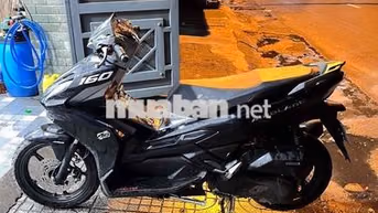 Honda Air Blade 160 ABS  máy zin odo 25.000 km