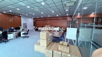 Cho thuê hẻm xe công Âu Cơ 100k/m có thể thuê nhiêu tuỳ ý