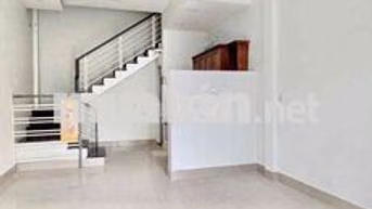 🏠 Nhà cho thuê  hẻm đường Liên tỉnh p5 Q8 hẻm 3 gác tới nhà  📐 Dt 4 x