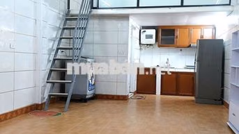 CHO THUÊ NHÀ NGUYÊN CĂN - Mới Sửa - Đẹp - Sạch Sẽ - Ô Tô Đỗ Cửa.